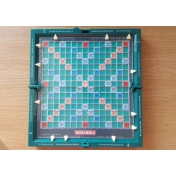 scrabble travel podróżne plansza